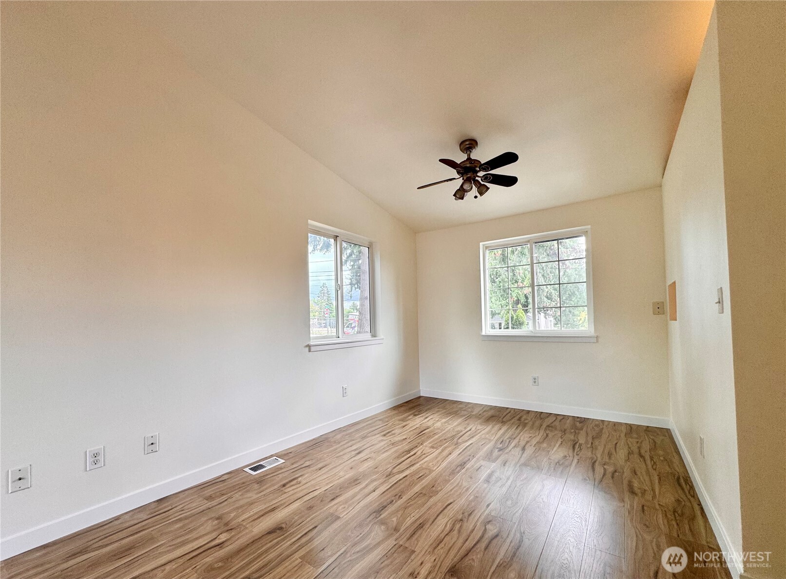 1711 S 53rd Street Property Photo 5