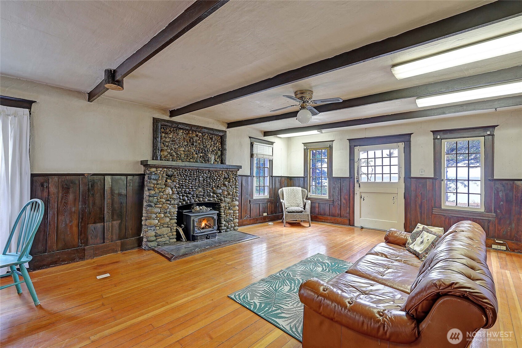 17932 Marine Drive Property Photo 15