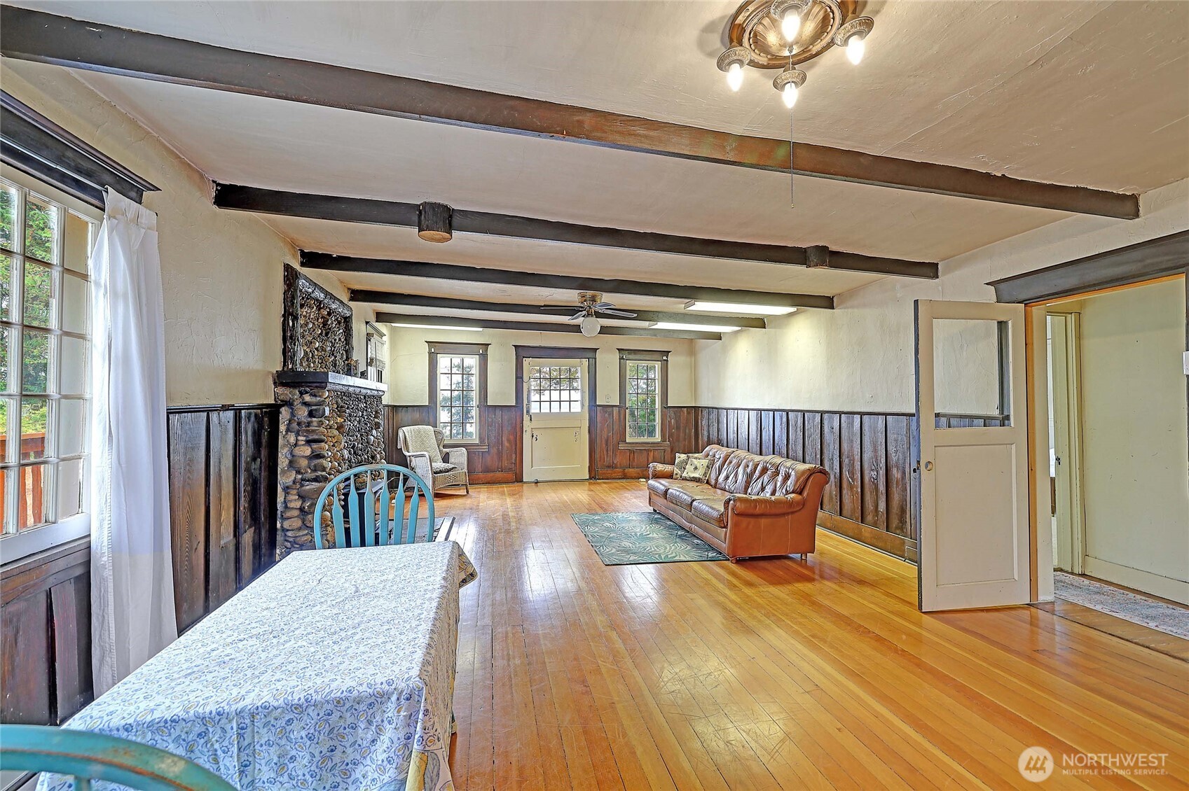 17932 Marine Drive Property Photo 16