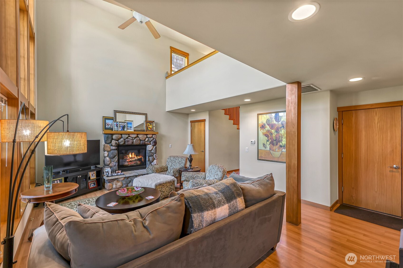 1405 Foxtail Street A&b Property Photo 8
