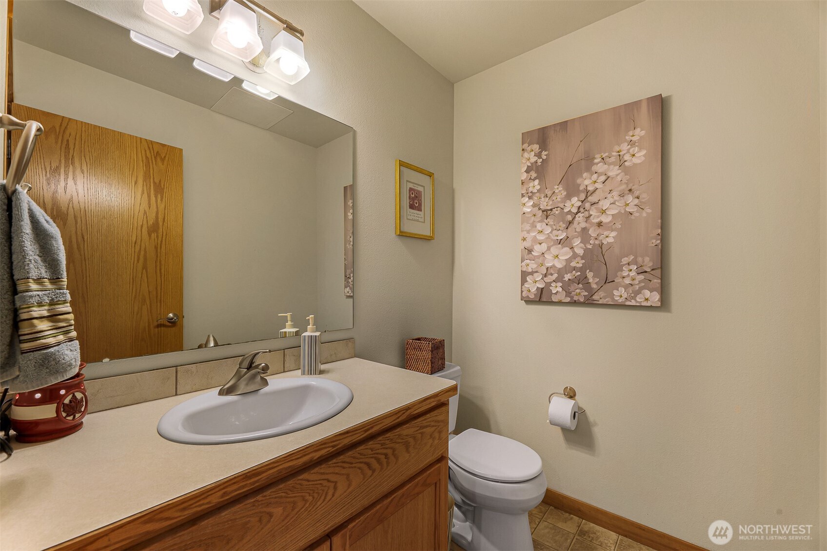 1405 Foxtail Street A&b Property Photo 16