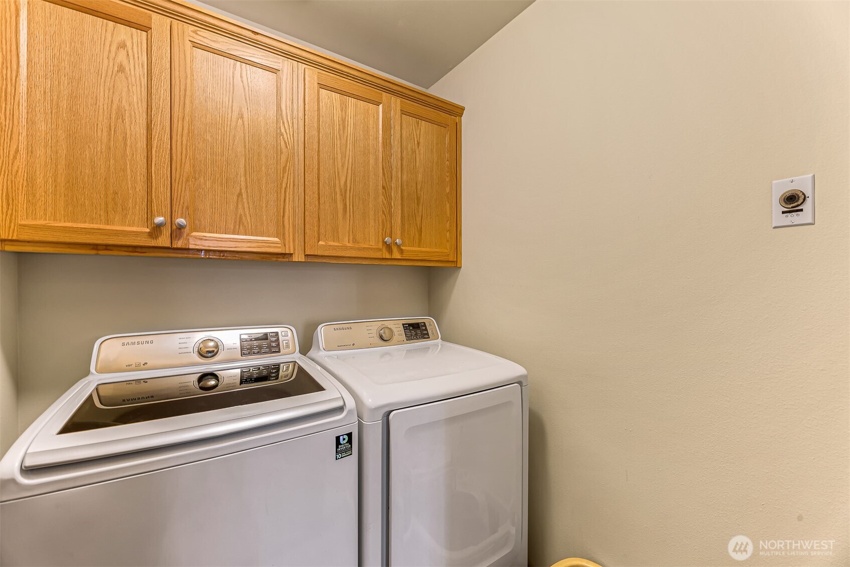 1405 Foxtail Street A&b Property Photo 19