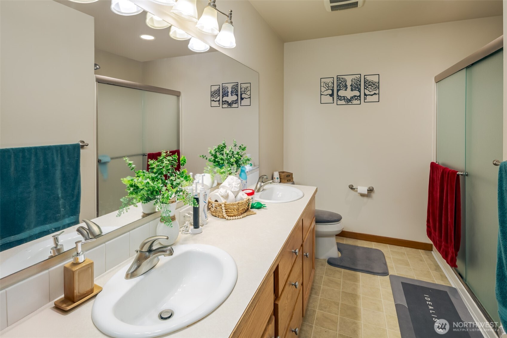 1405 Foxtail Street A&b Property Photo 34