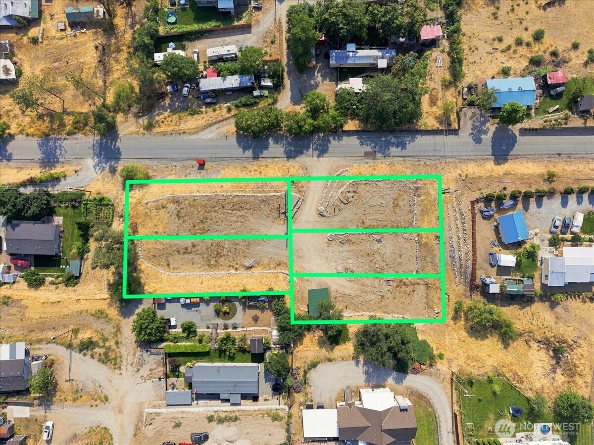 15 Terra Vista Lane Property Photo 2