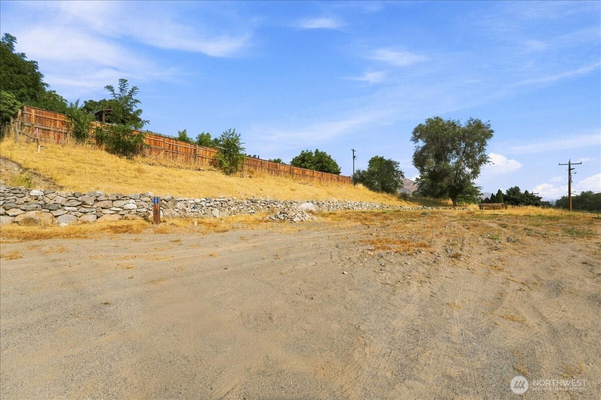 15 Terra Vista Lane Property Photo 5