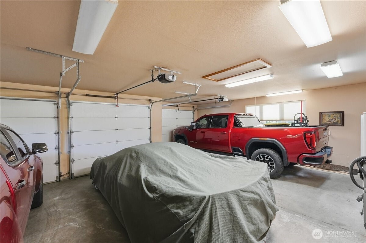 825 Hawks Meadow Road Property Photo 26