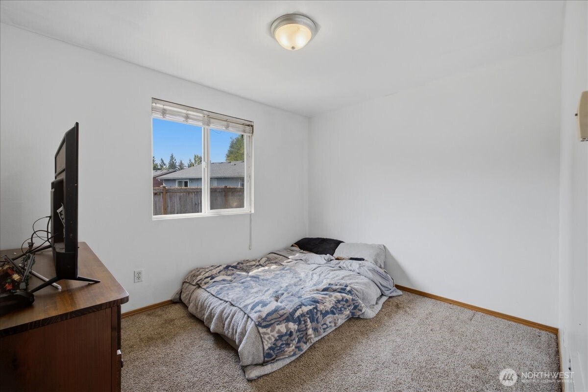 920 Perkins Way Property Photo 17