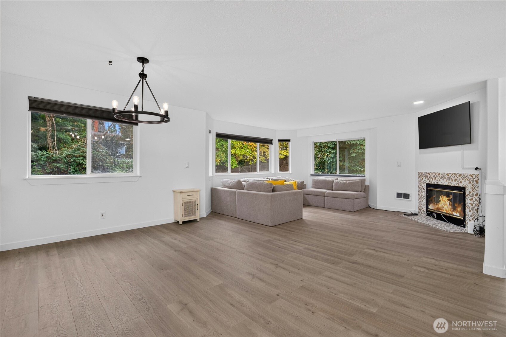 12730 15th Avenue Property Photo 10