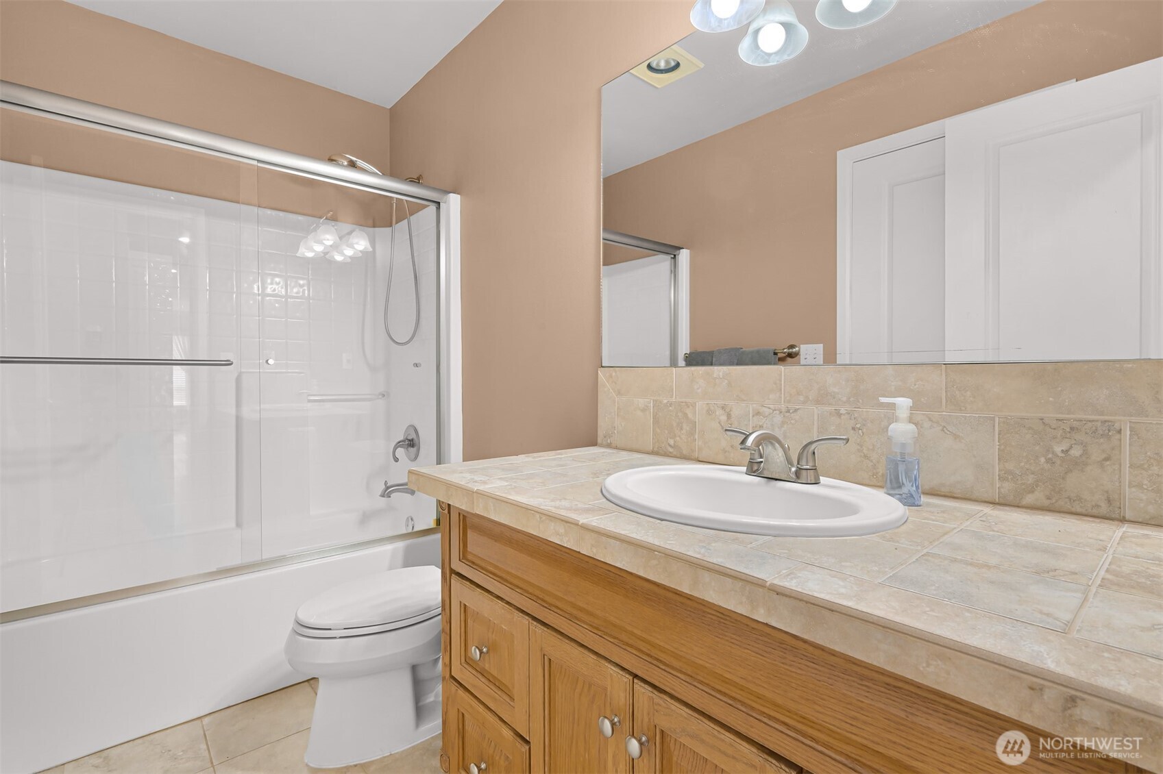 333 Lakeside Drive Property Photo 18