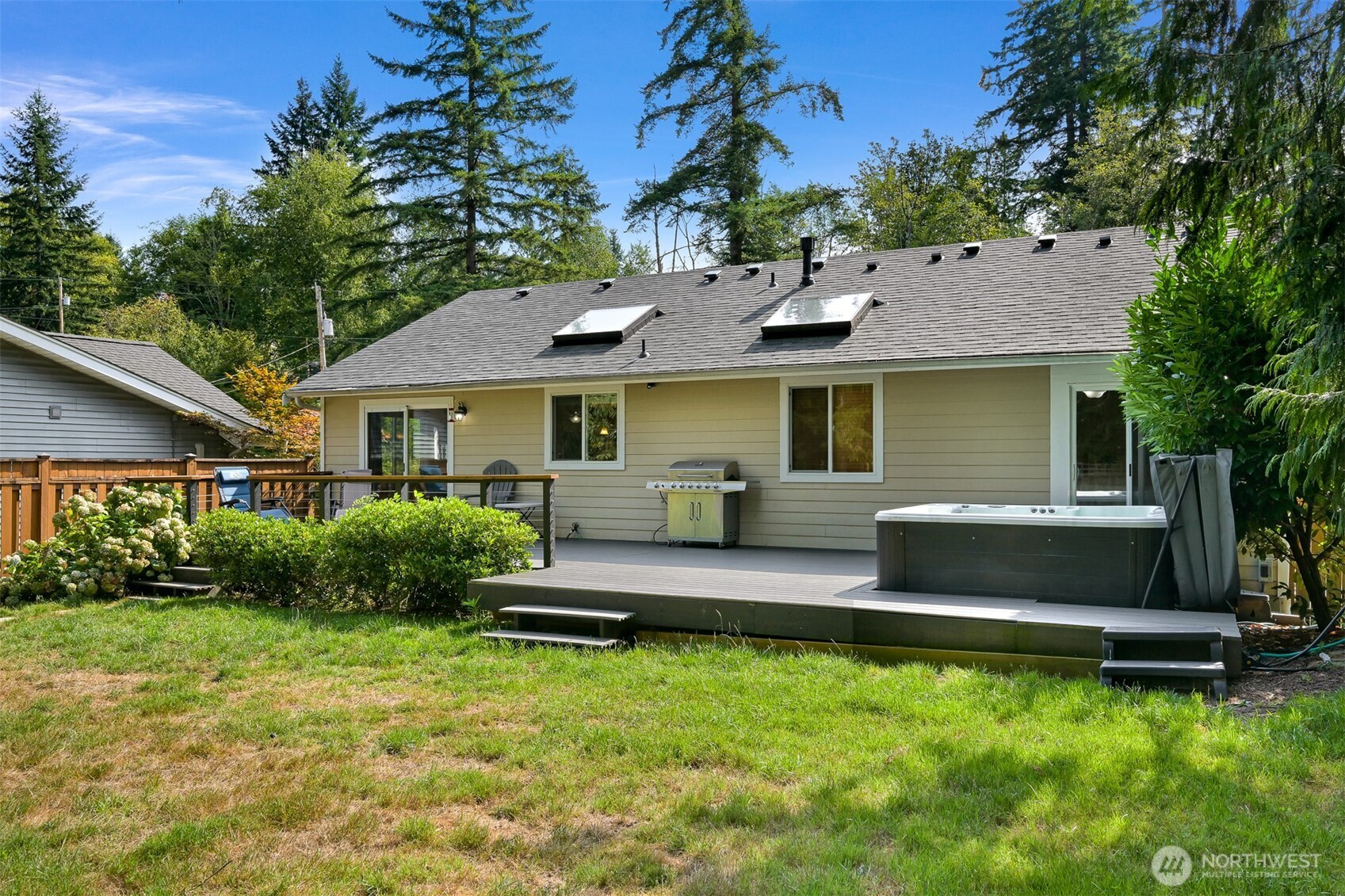 333 Lakeside Drive Property Photo 31