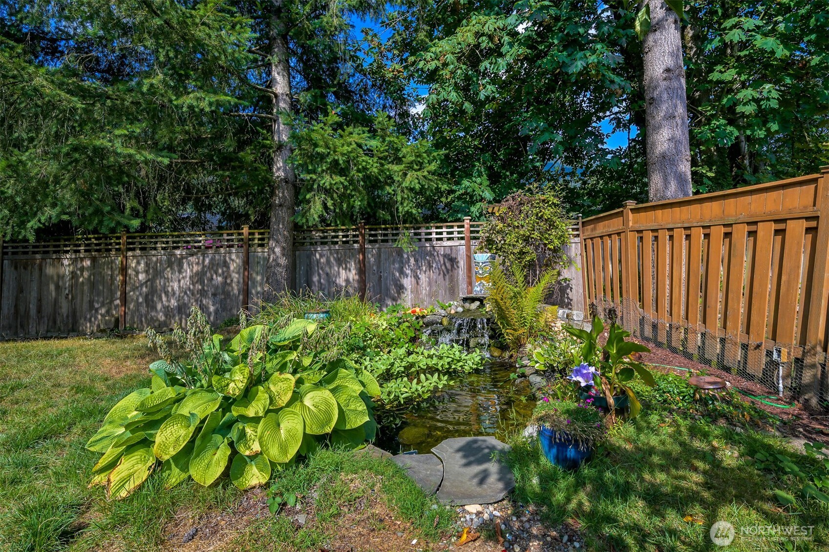 333 Lakeside Drive Property Photo 34