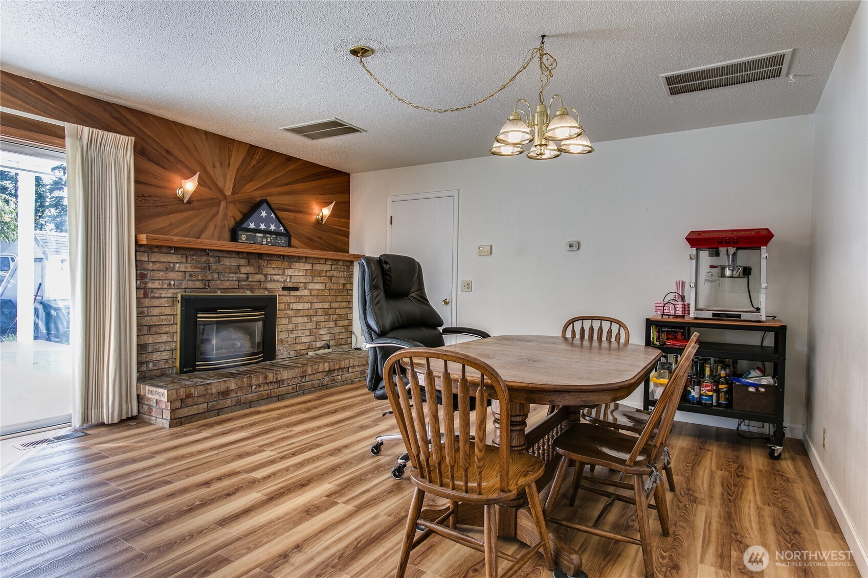 3039 Cherrywood Avenue Property Photo 4