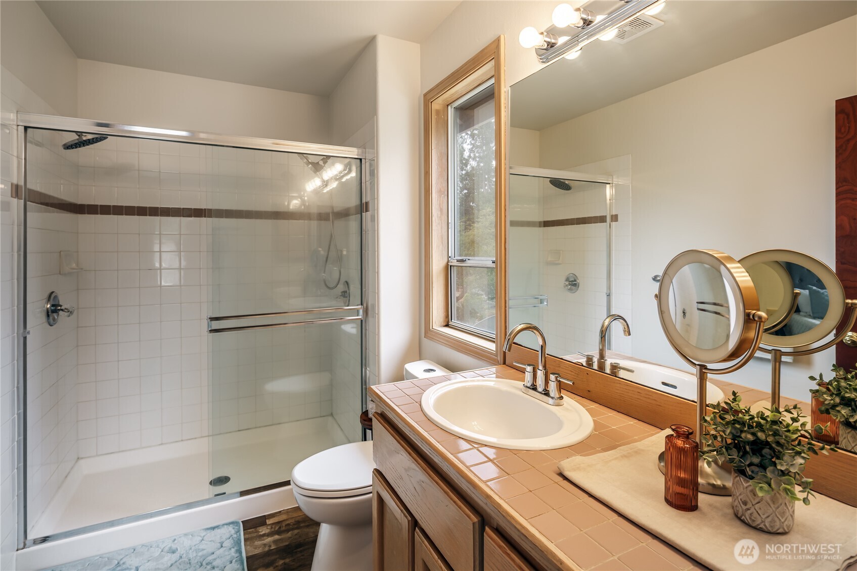 6811 Shady Grove Place Property Photo 27
