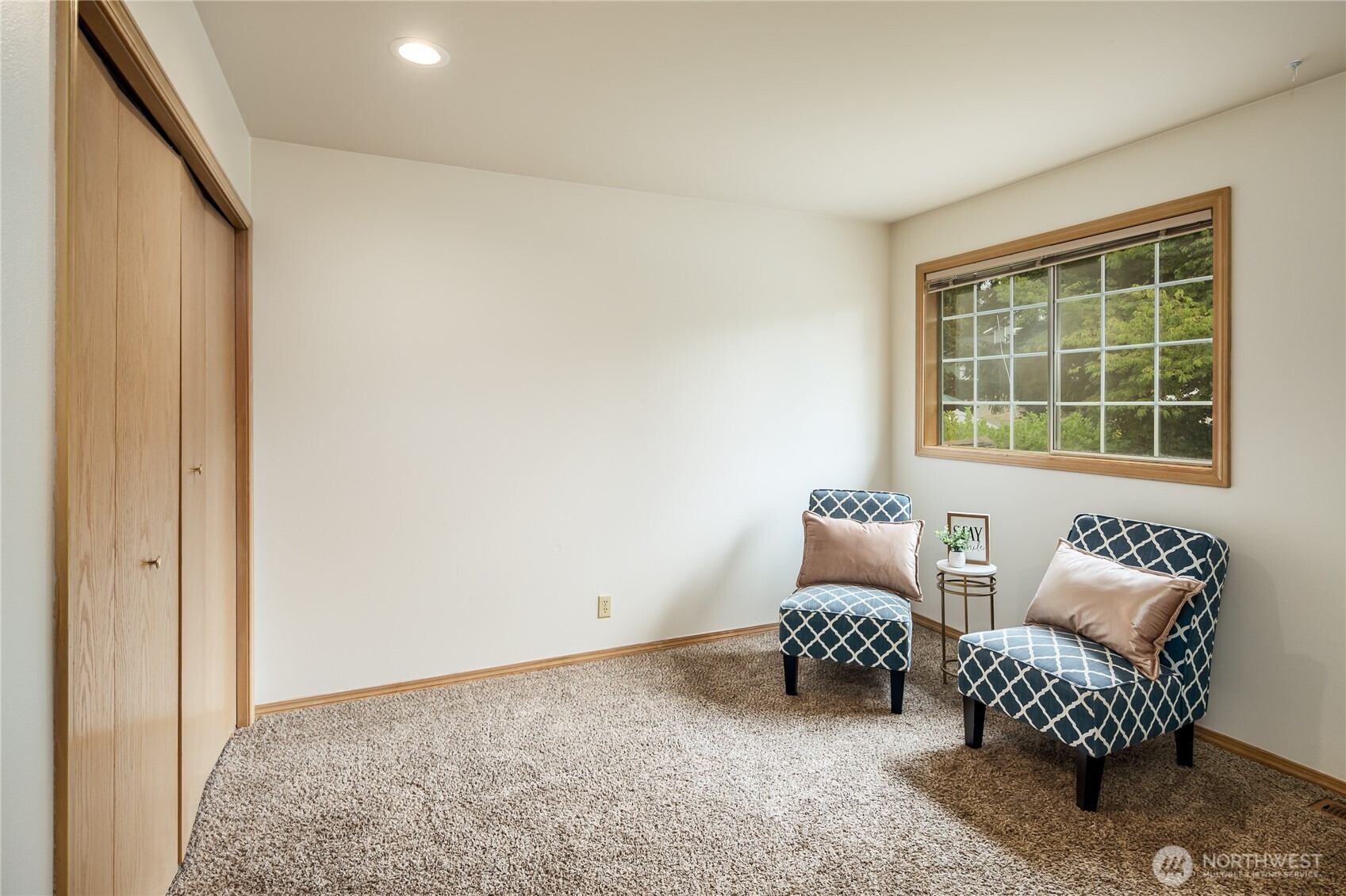 6811 Shady Grove Place Property Photo 32