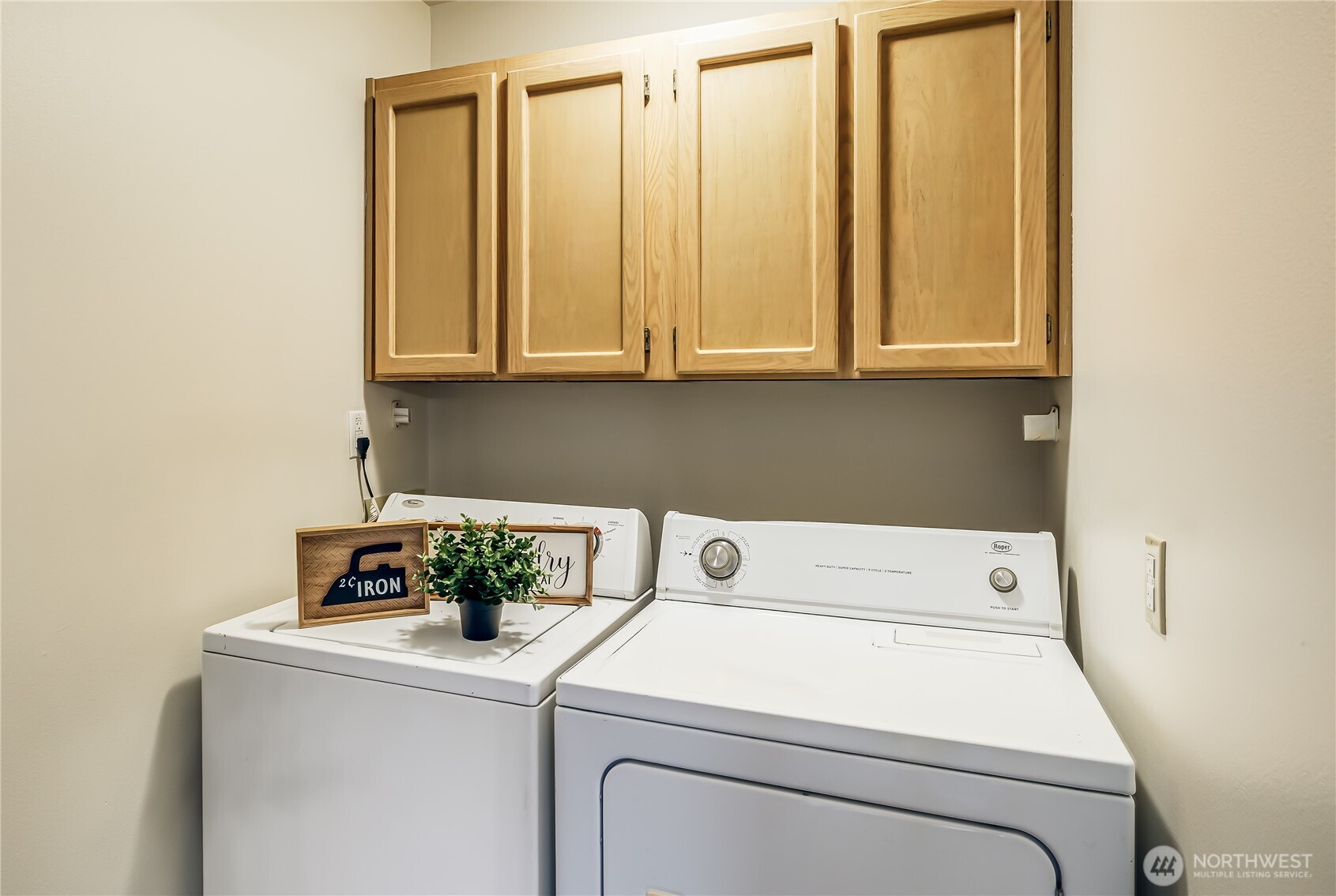 6811 Shady Grove Place Property Photo 33