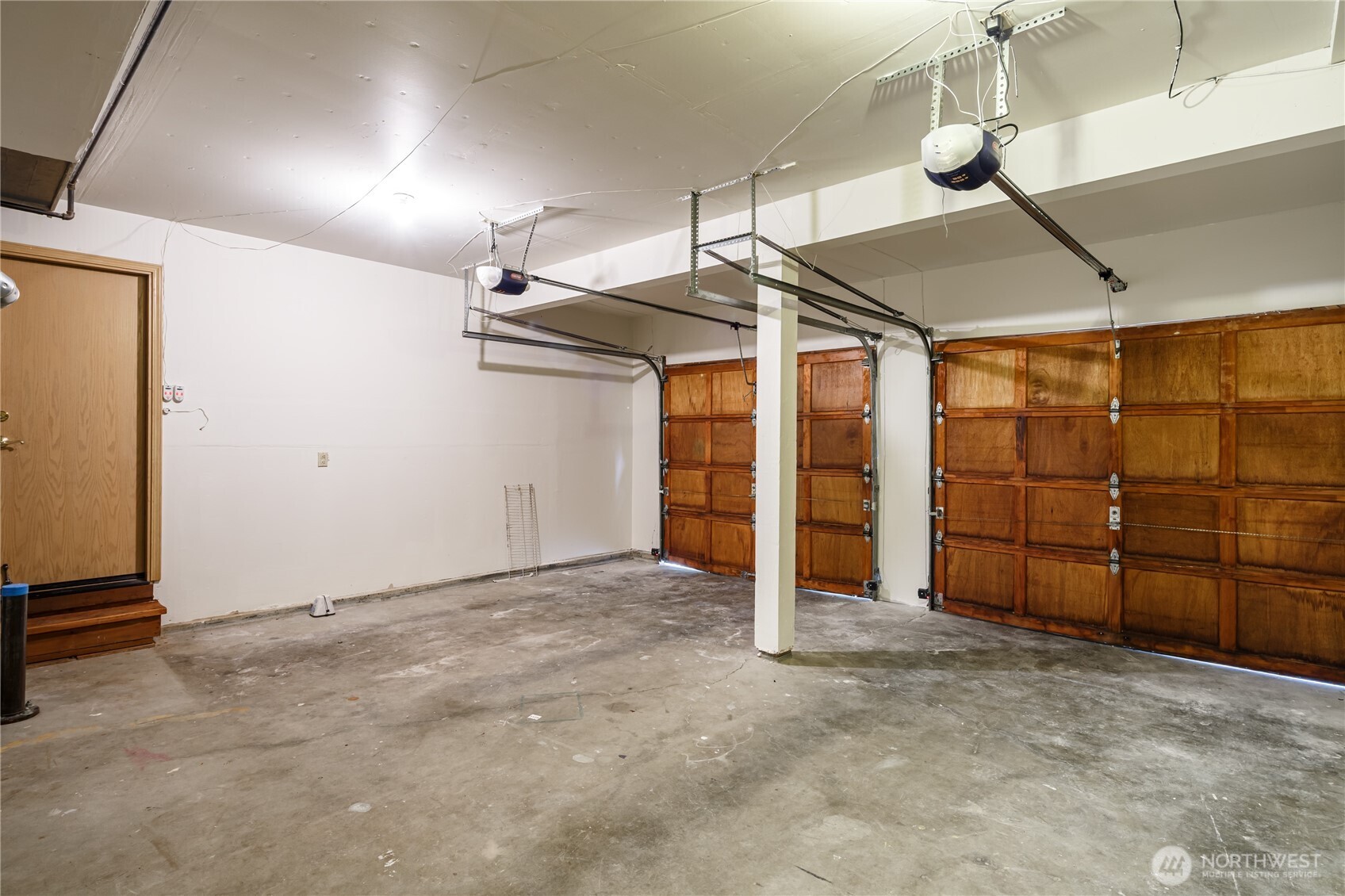 6811 Shady Grove Place Property Photo 34