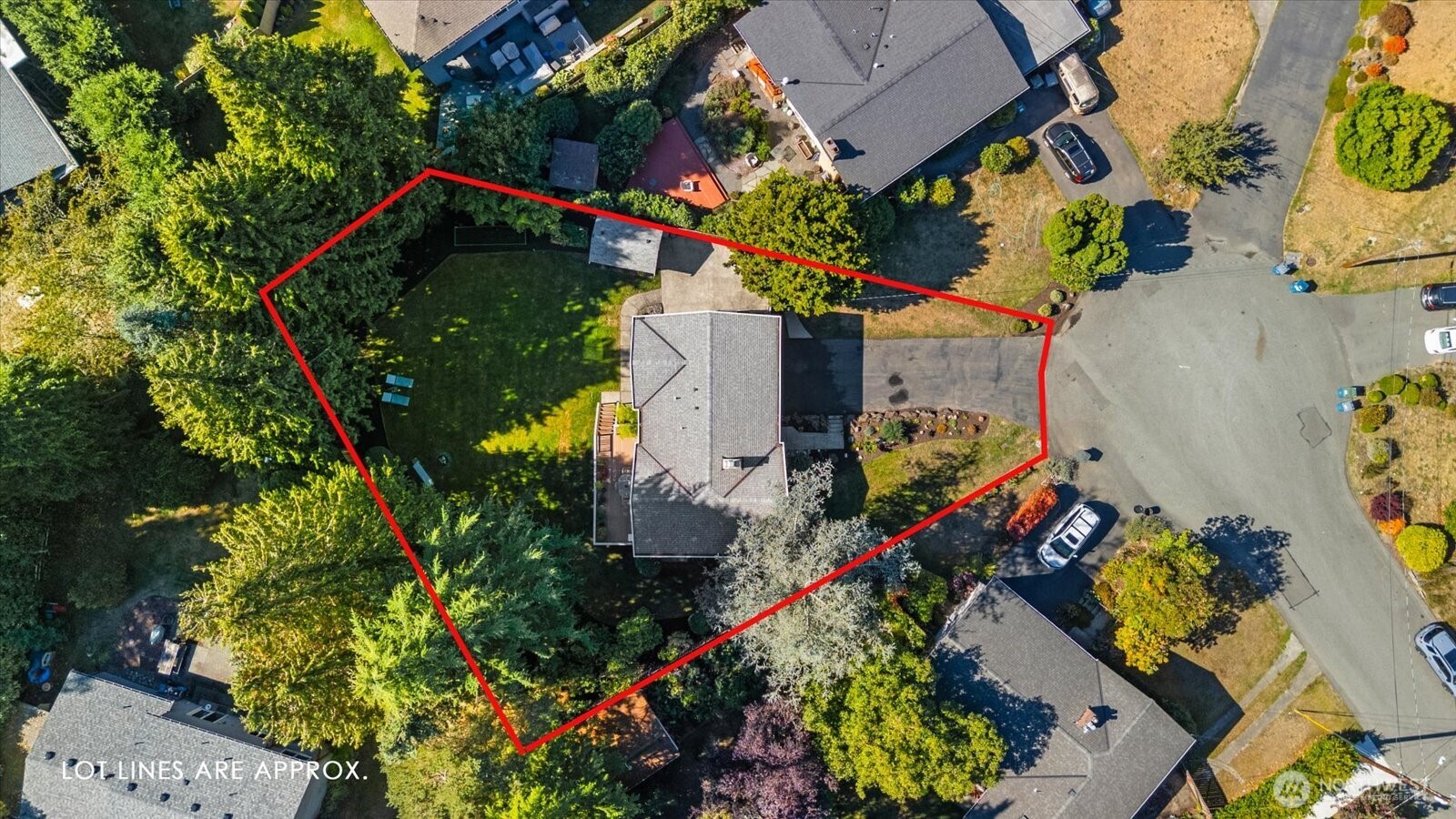 8614 193rd Place Property Photo 33