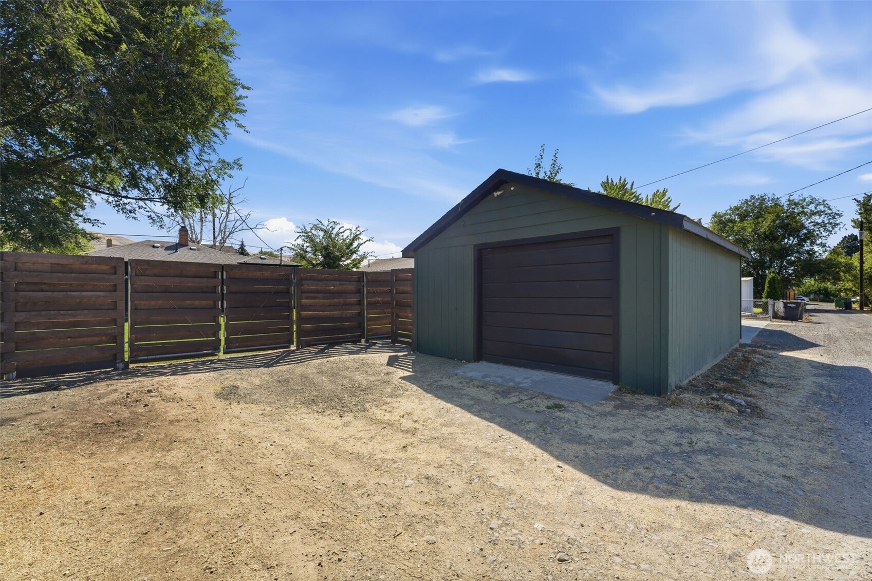 1816 Highland Drive Property Photo 24