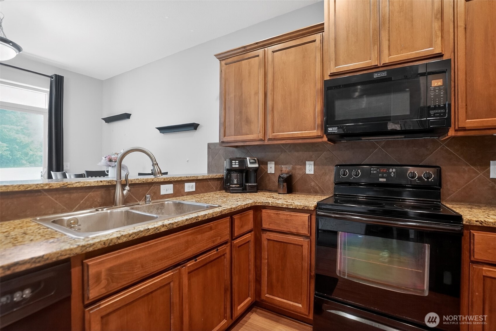 7617 Ne 60th Way Property Photo 10