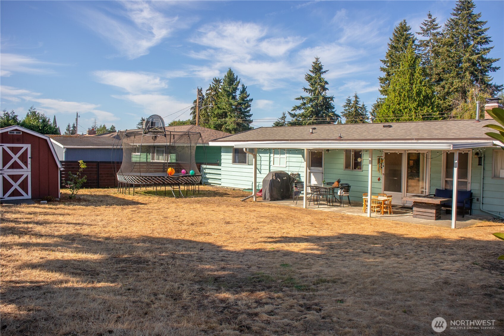 650 Jefferson Avenue Property Photo 15