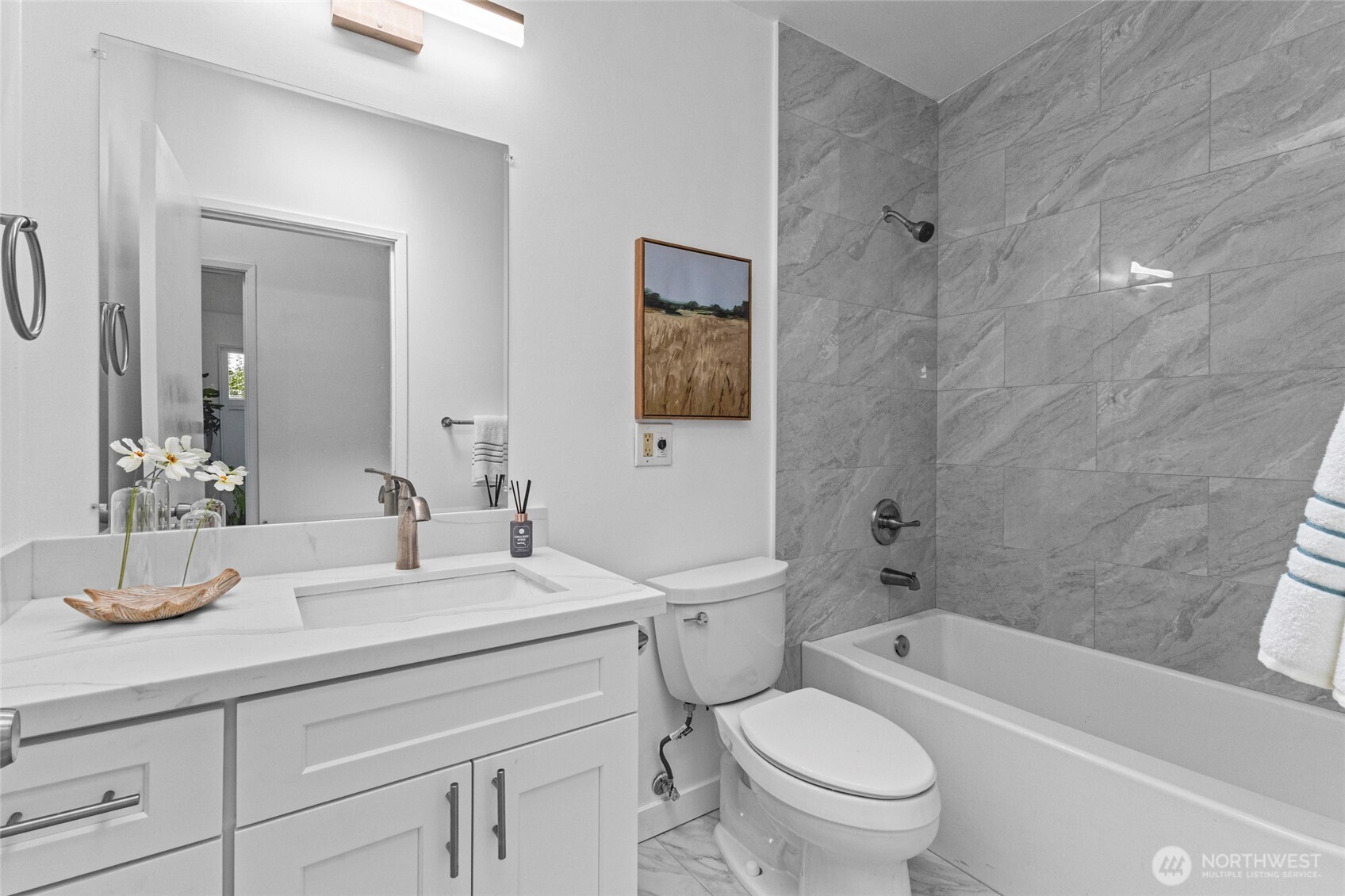10017 12th Avenue Property Photo 6