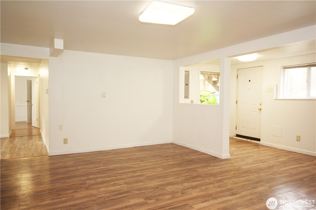 2413 Sw Graham Street Property Photo 3