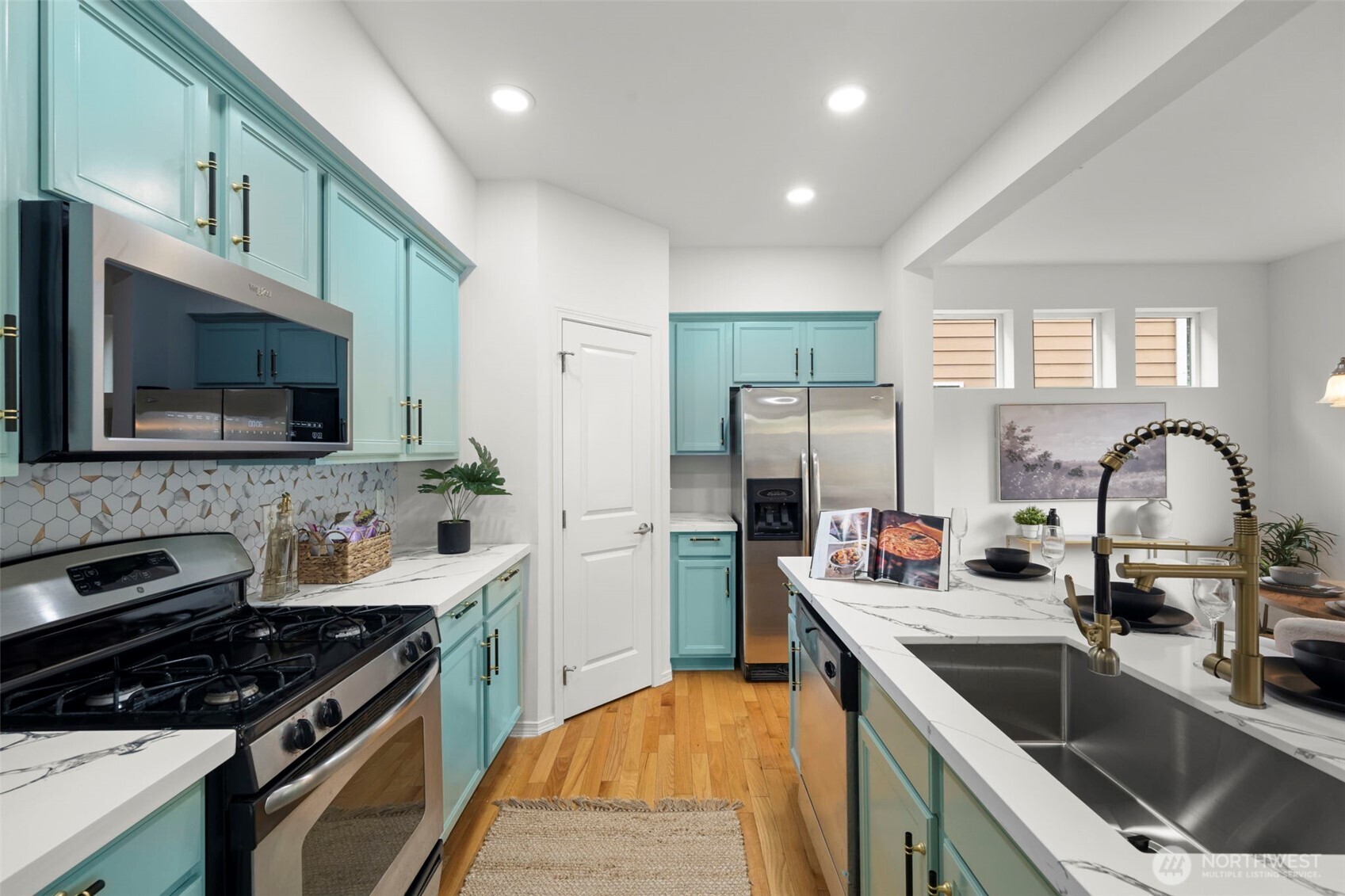 907 141st Place Property Photo 14