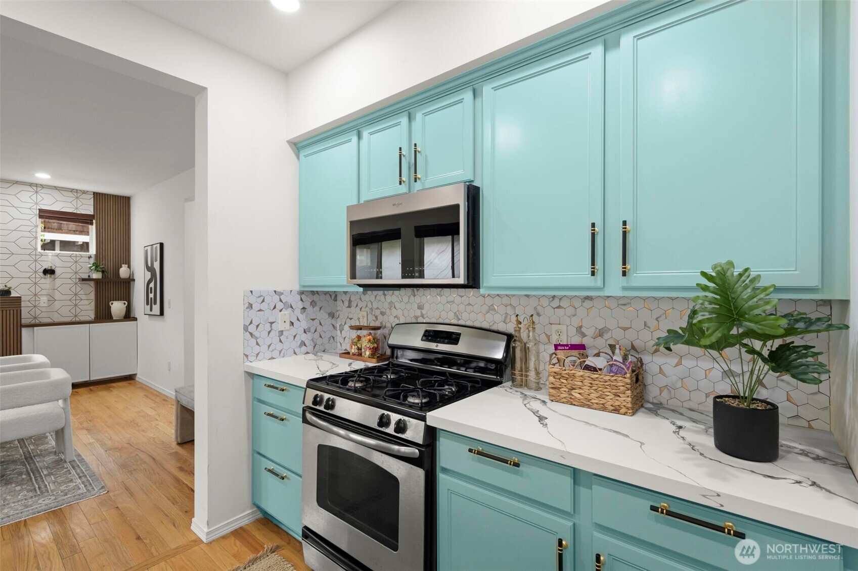 907 141st Place Property Photo 17