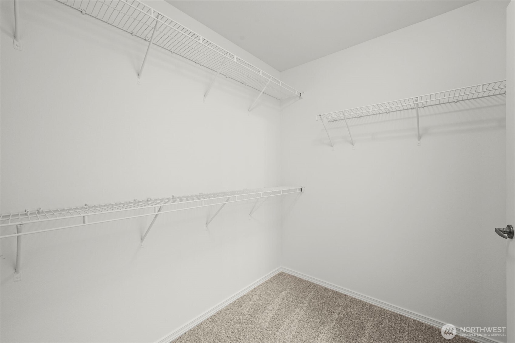 907 141st Place Property Photo 26