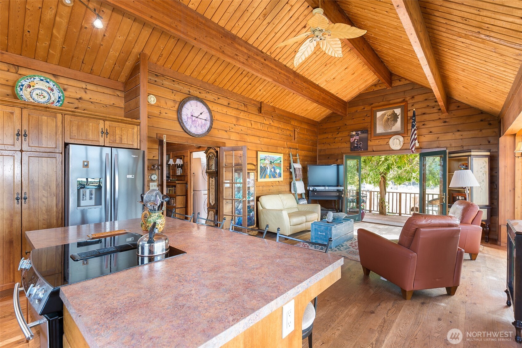 4629 Happy Valley Road Property Photo 10