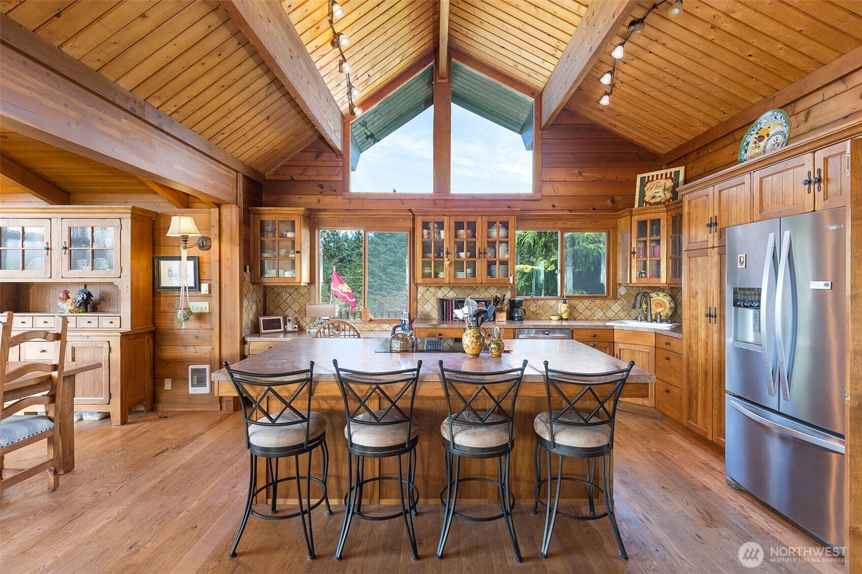 4629 Happy Valley Road Property Photo 15