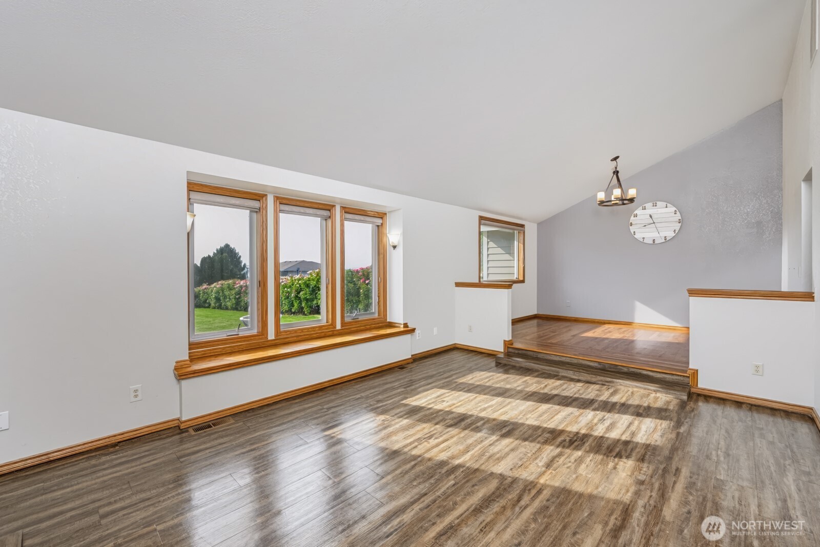 4791 Bluff Drive Property Photo 11
