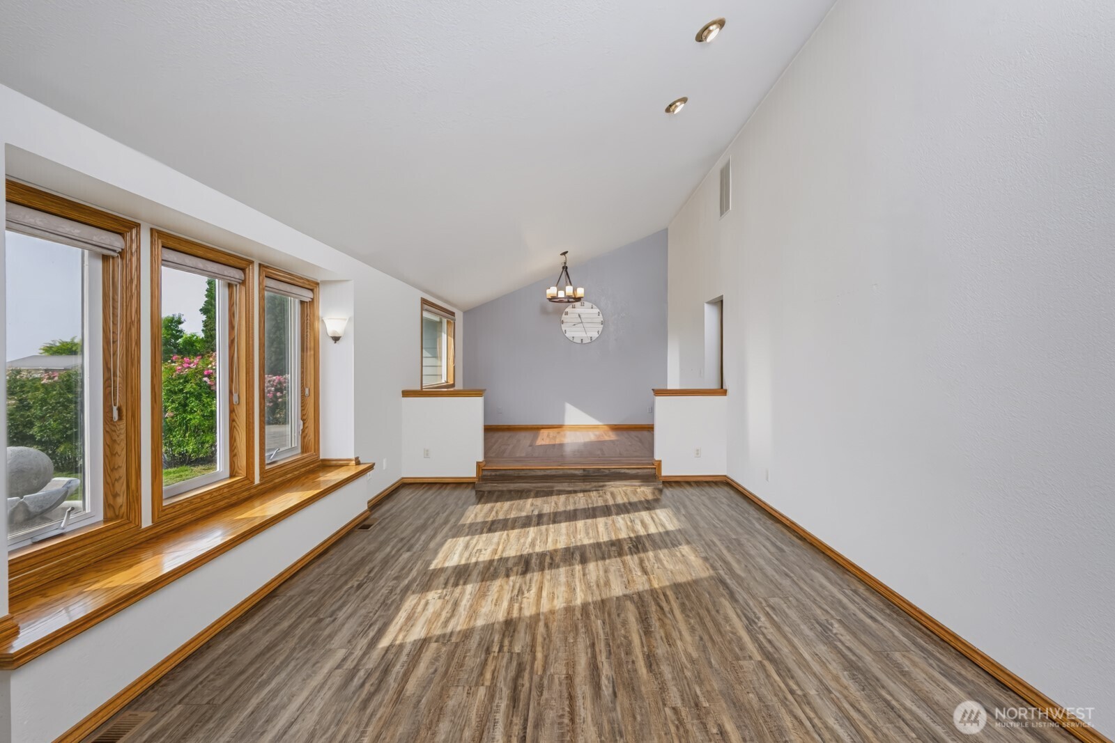 4791 Bluff Drive Property Photo 12