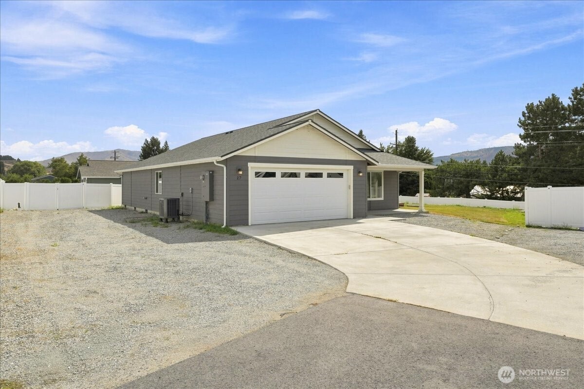 27 Jonagold Lane Property Photo 26
