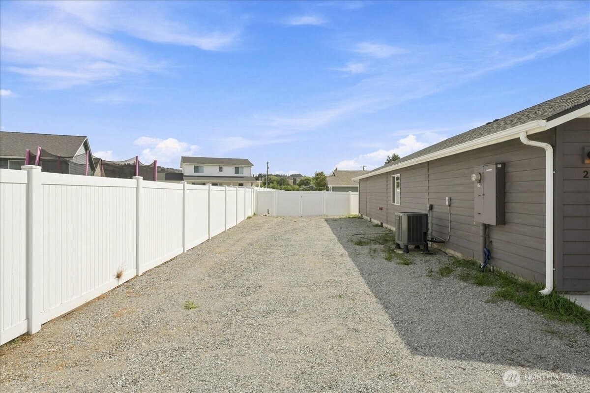 27 Jonagold Lane Property Photo 34