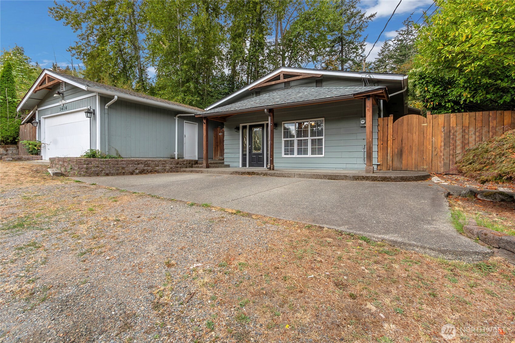 3416 Waller Road Property Photo 2