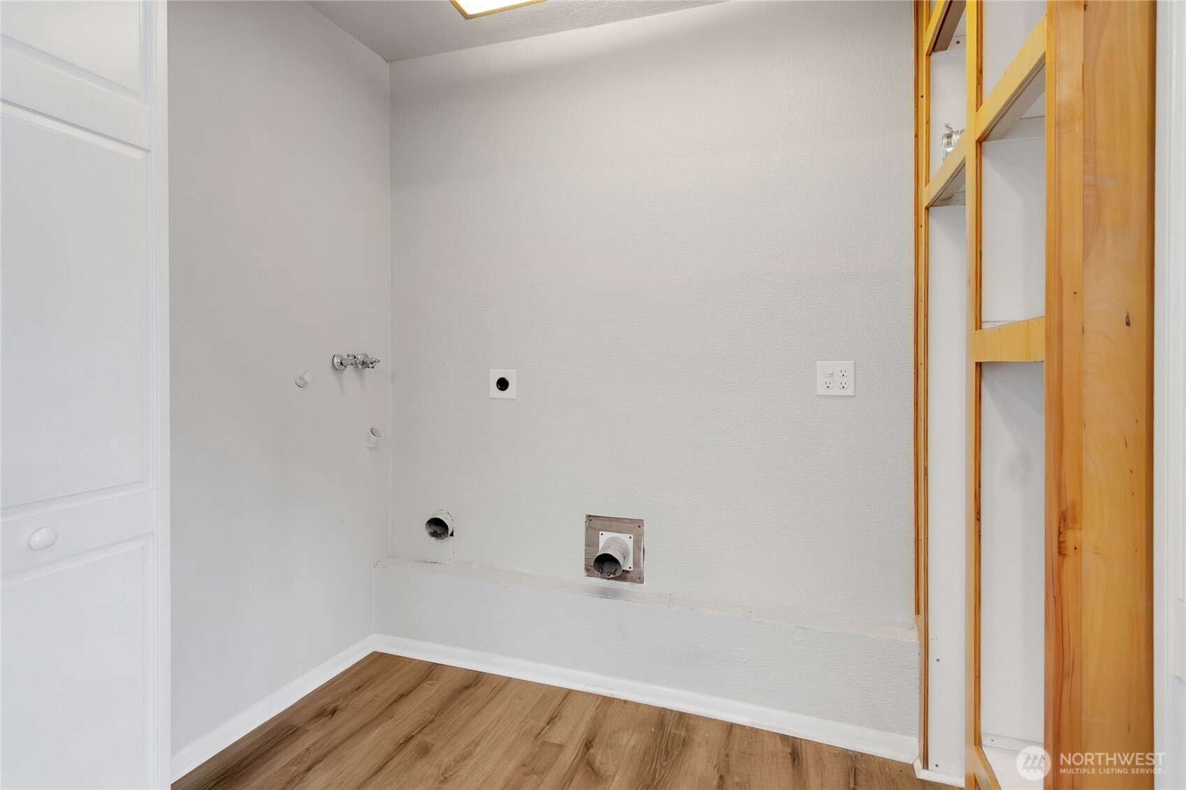3416 Waller Road Property Photo 5