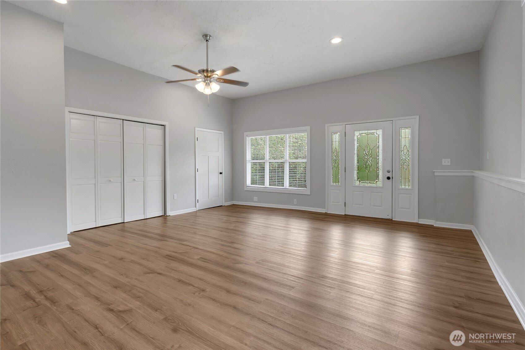 3416 Waller Road Property Photo 7