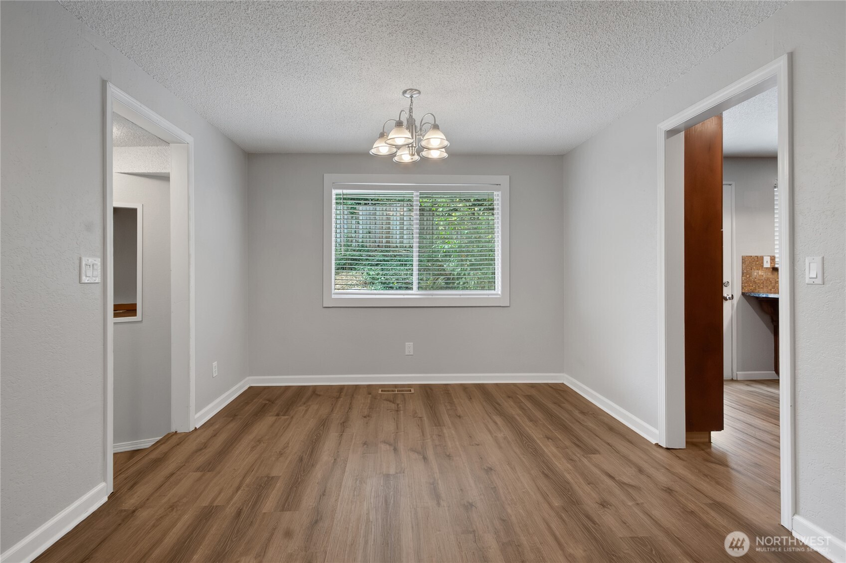 3416 Waller Road Property Photo 10