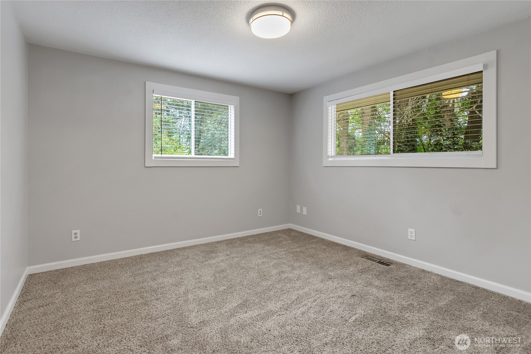 3416 Waller Road Property Photo 15