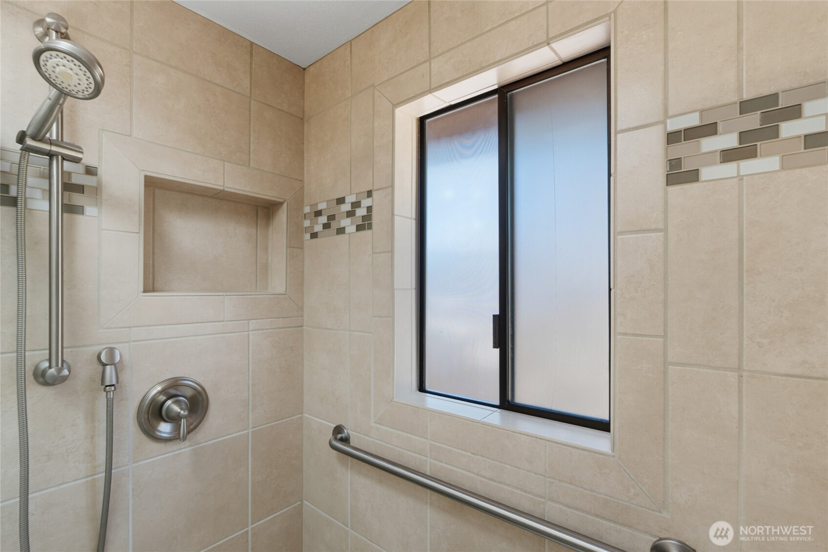 1524 N James St Property Photo 13