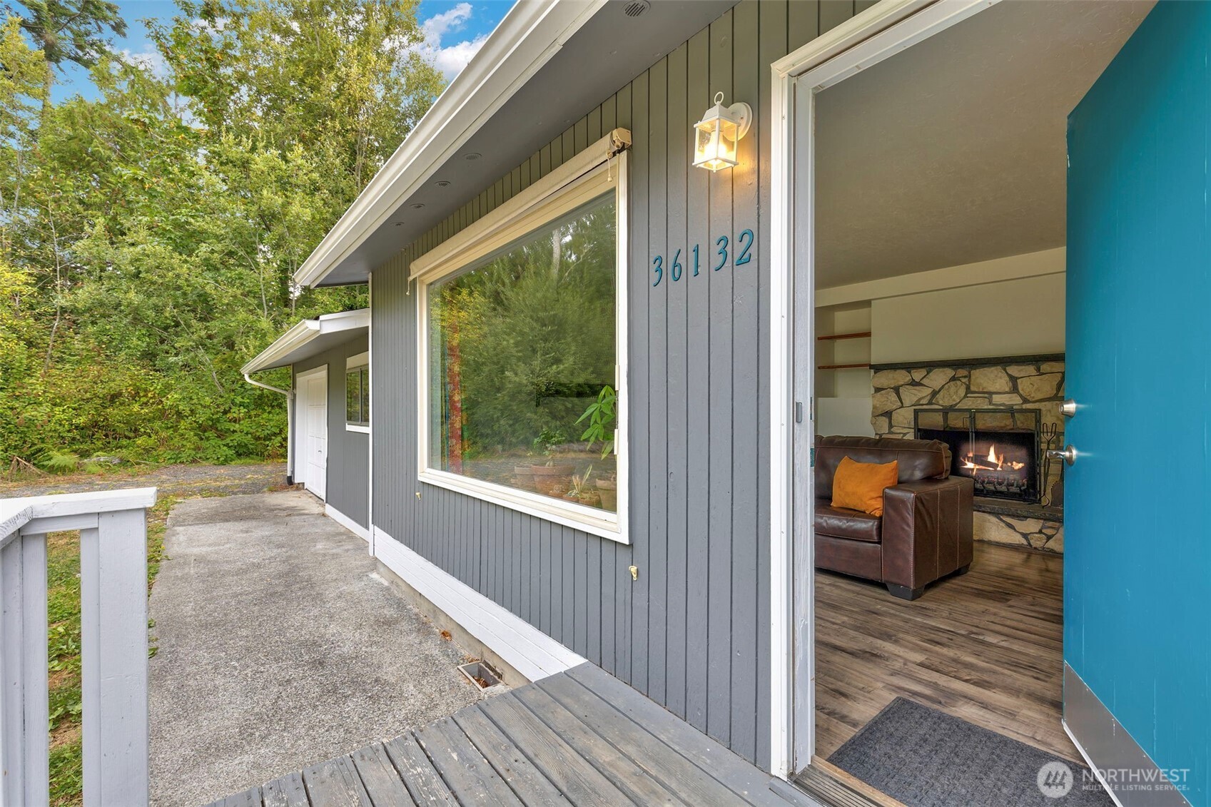 36132 Hood Canal Drive Property Photo 6