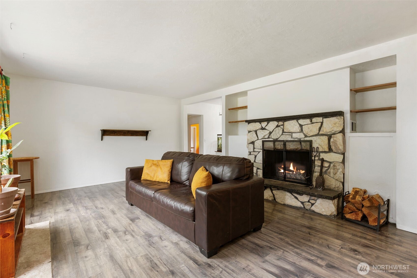 36132 Hood Canal Drive Property Photo 7