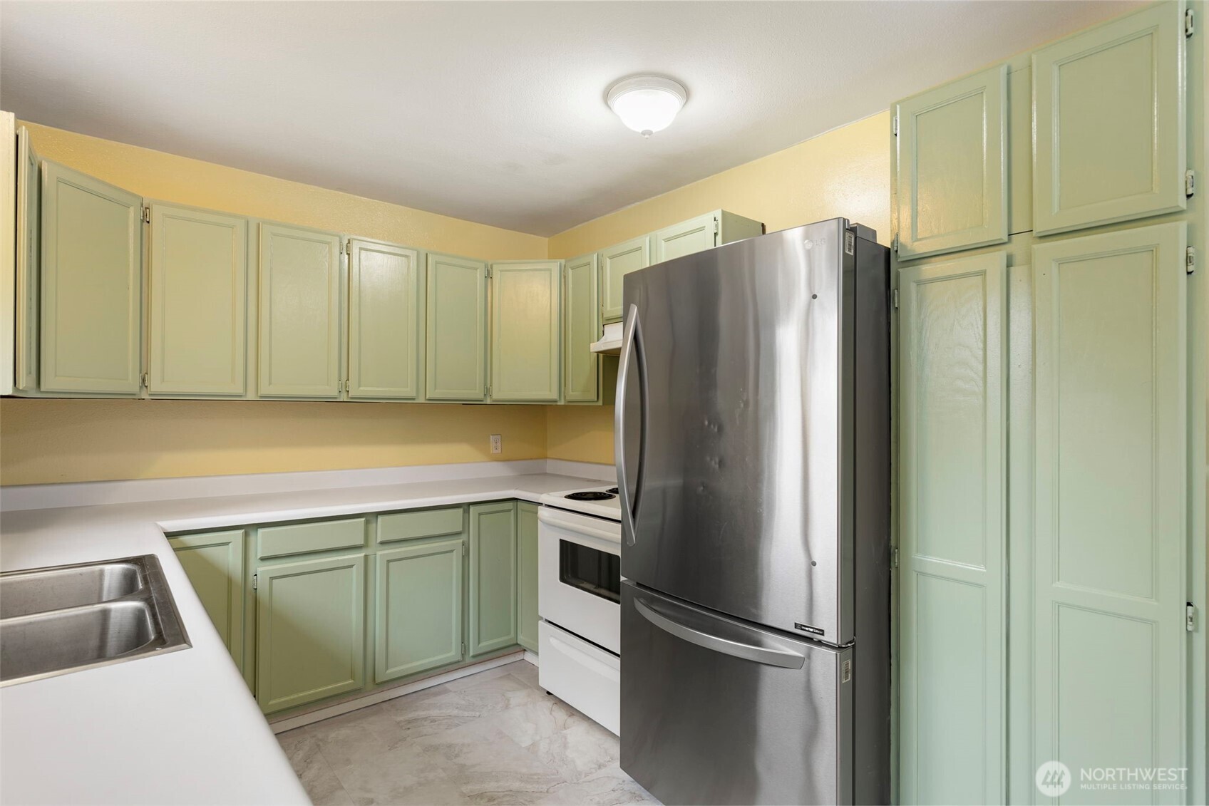 36132 Hood Canal Drive Property Photo 12