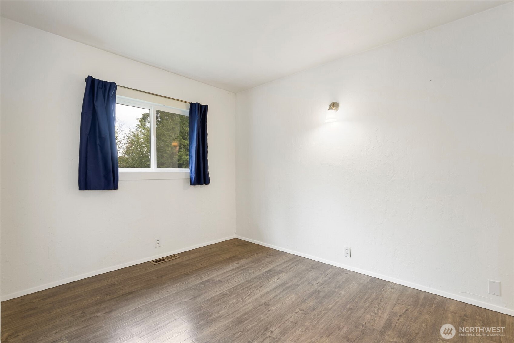 36132 Hood Canal Drive Property Photo 15