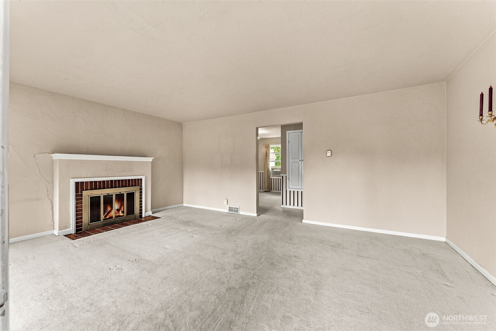 10454 2nd Avenue Property Photo 2