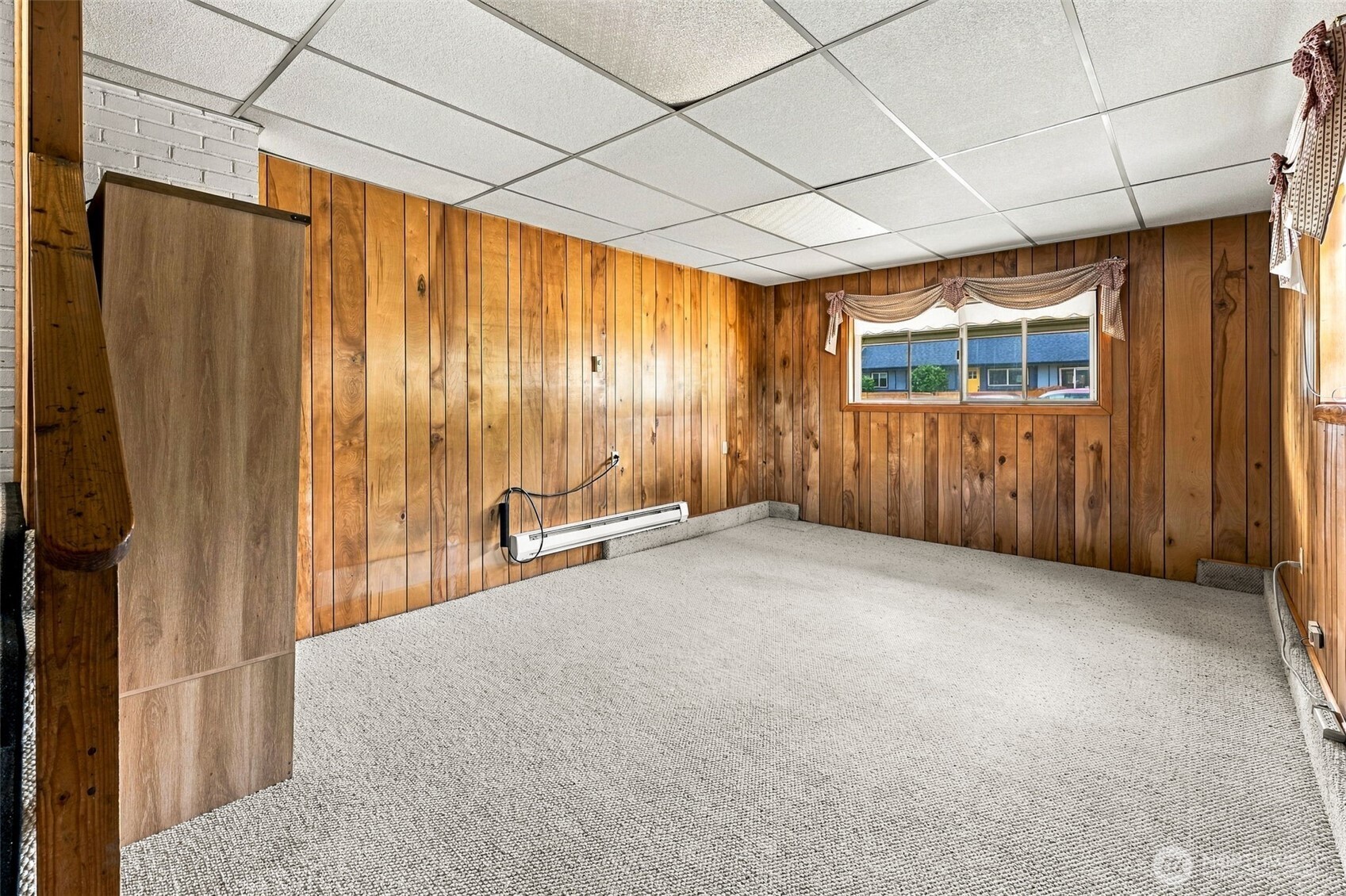 10454 2nd Avenue Property Photo 12
