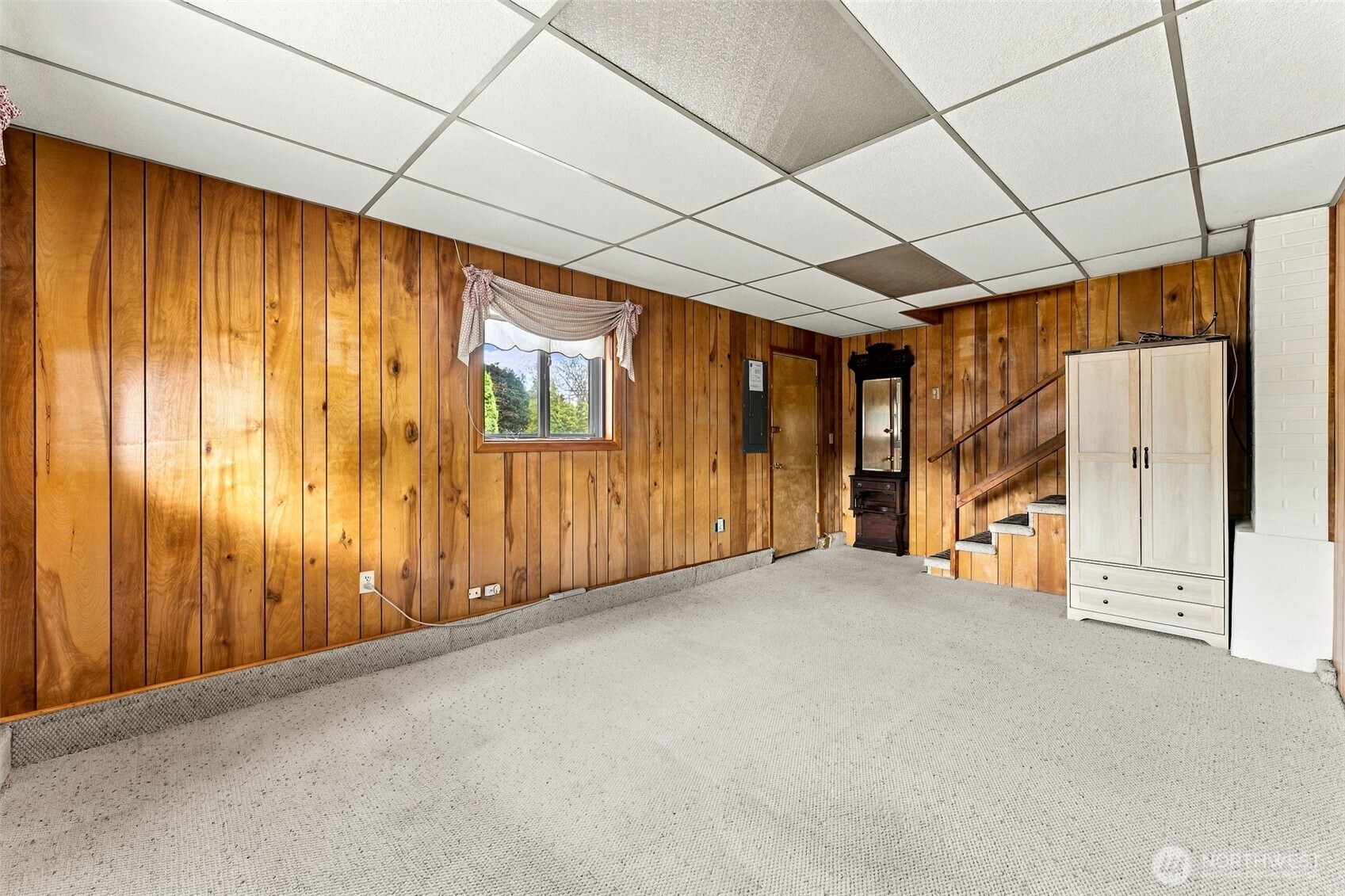 10454 2nd Avenue Property Photo 13
