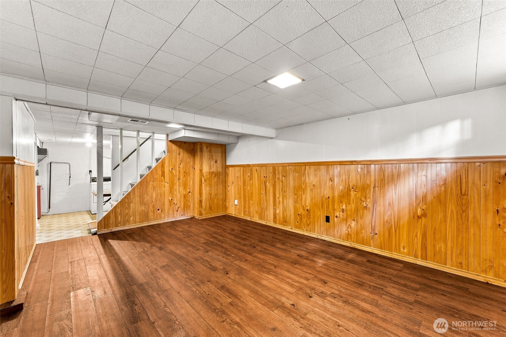 10454 2nd Avenue Property Photo 19
