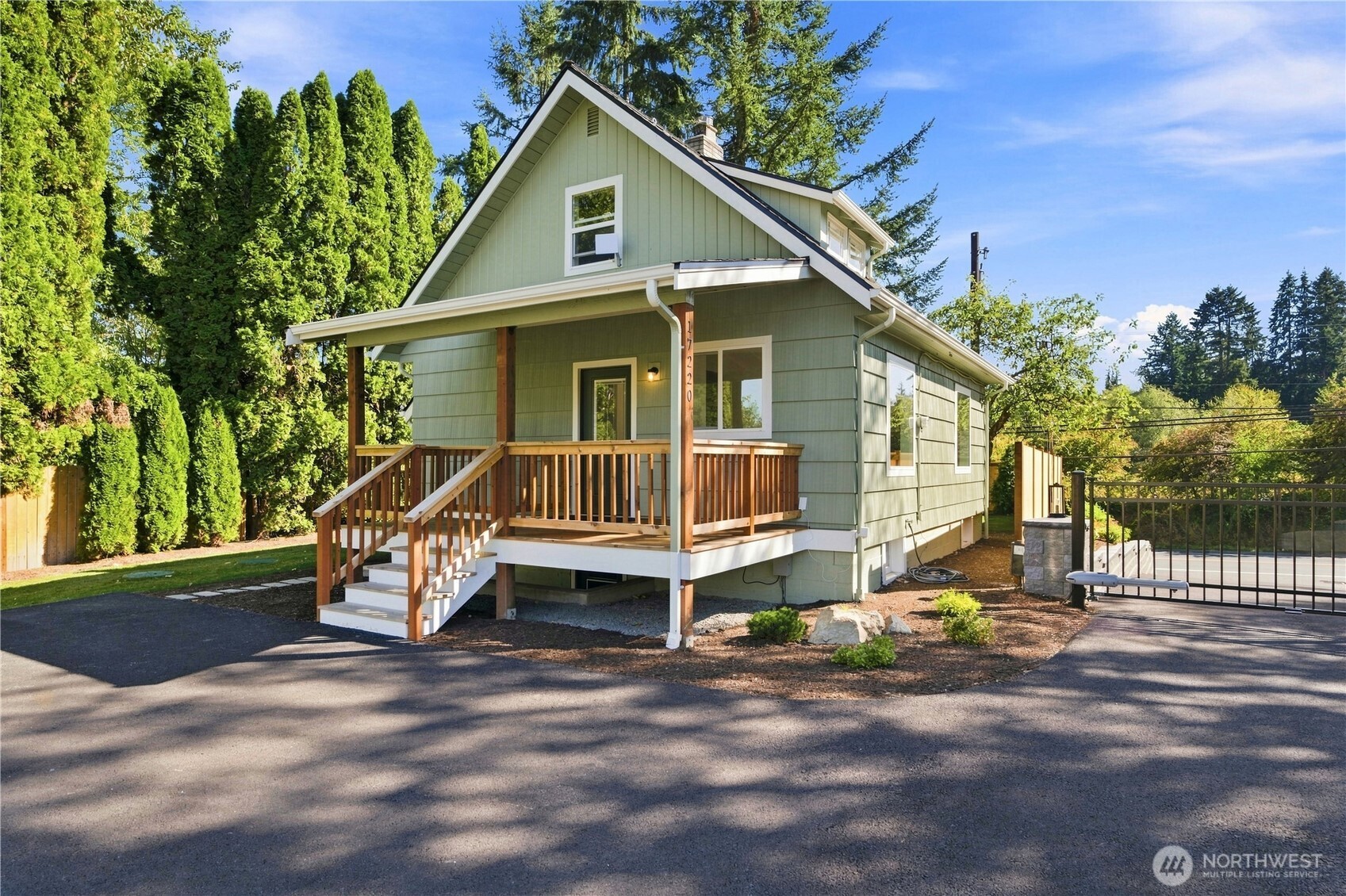 17218 & 17220 Ne Woodinville Duvall Road Property Photo 38
